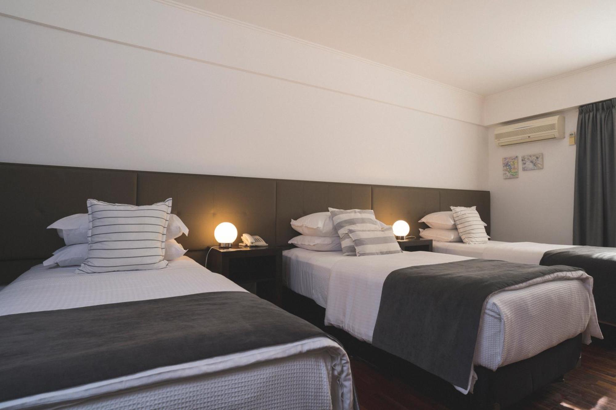 Hotel Tolosa Πουέρτο Μαντρίν Δωμάτιο φωτογραφία
