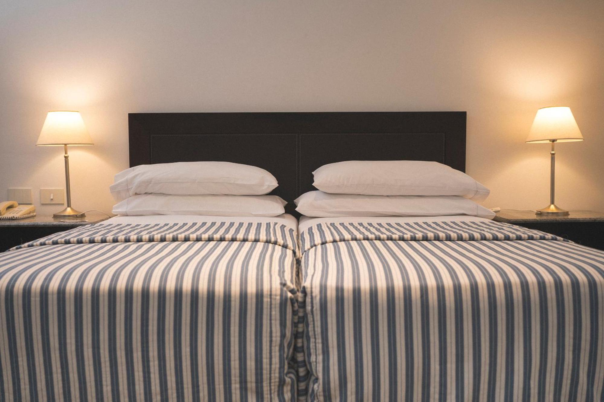 Hotel Tolosa Πουέρτο Μαντρίν Δωμάτιο φωτογραφία