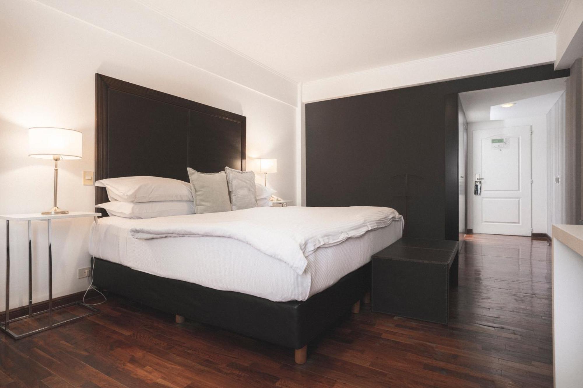 Hotel Tolosa Πουέρτο Μαντρίν Δωμάτιο φωτογραφία