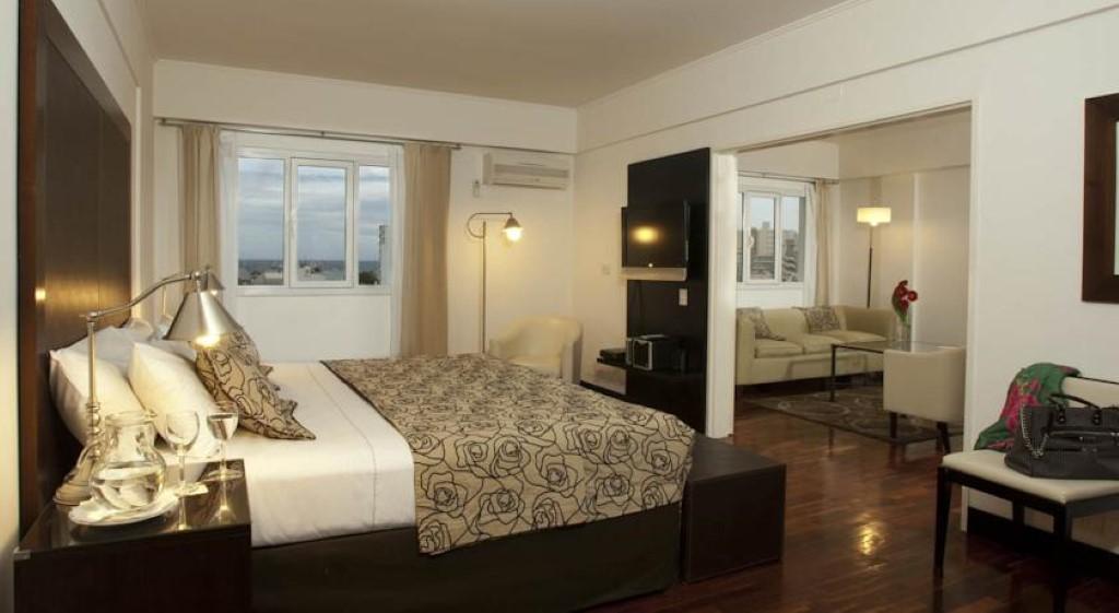 Hotel Tolosa Πουέρτο Μαντρίν Εξωτερικό φωτογραφία